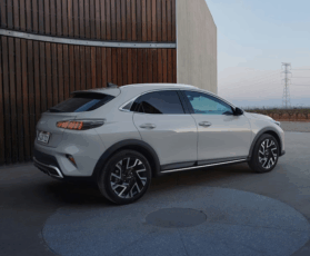 Kia XCeed-104 Kia XCeed-104